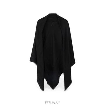 26 FW Elisabetta Franchi 로고 패턴 프레이드 스카프 MT01F66E2 TP45647782