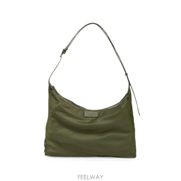 Maison Margiela 26 FW �������������� �ΰ� ��ġ ��� �� SB5WG0040P9062 TP45713787026 FW �������������� �ΰ� ��ġ ��� �� SB5WG0040P9062 