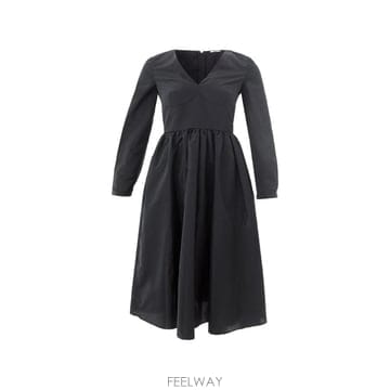 Lardini 26 FW �󸣵�� V�� A���� �̵� �巹�� 23FE240241 TP45858948626 FW �󸣵�� V�� A���� �̵� �巹�� 23FE240241 TP4585
