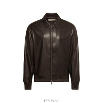 Calvin Klein 26 FW Ķ��Ŭ���� �ΰ� �ڼ� ��Ŷ LV04RG406GUB1 TP45620048026 FW Ķ��Ŭ���� �ΰ� �ڼ� ��Ŷ LV04RG406GUB1 TP456200