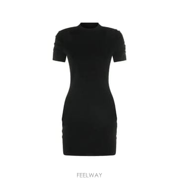 Alexander Wang 26 FW �˷������ �ΰ� ����Ʈ �ָ� �Ҹ� �巹�� 1KC32660470 TP45482464026 FW �˷������ �ΰ� ����Ʈ �ָ� �Ҹ� �巹�� 1KC32660