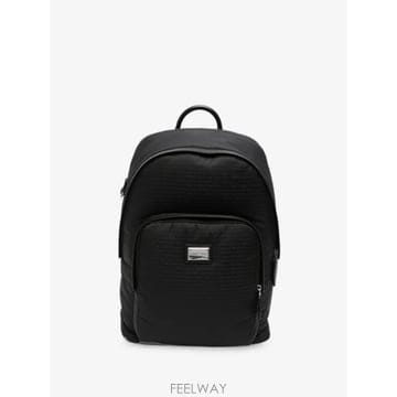 26 FW 아르마니 로고 장식 지퍼 백팩 EM006563AF28660 TP459422362