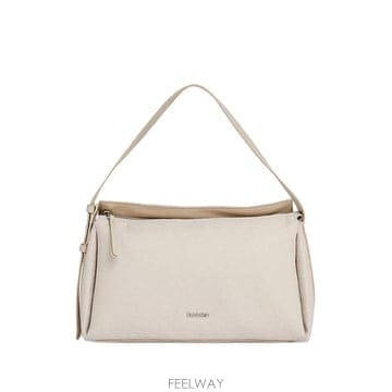 Calvin Klein 26 FW Ķ��Ŭ���� �ΰ� ��� ���׷� ��� �� K60K611655 TP45418792326 FW Ķ��Ŭ���� �ΰ� ��� ���׷� ��� �� K60K611655