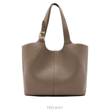 | Other Brand | 26 FW Coccinelle C���� ��Ŭ ���� ��� �� E1SHA110101 TP45626834526 FW Coccinelle C���� ��Ŭ ���� ��� �� E1SHA110101 T
