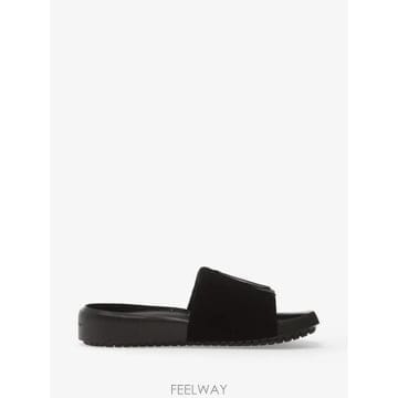 | Other Brand | 26 FW Jordan ��� �������� �ΰ� �����̴� ���� CZ8027001 TP45626472326 FW Jordan ��� �������� �ΰ� �����̴� ���� CZ802700
