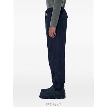 26 FW 몽클레어 그레노블 로고 패치 팬츠 L20972A0000259876 TP459459160