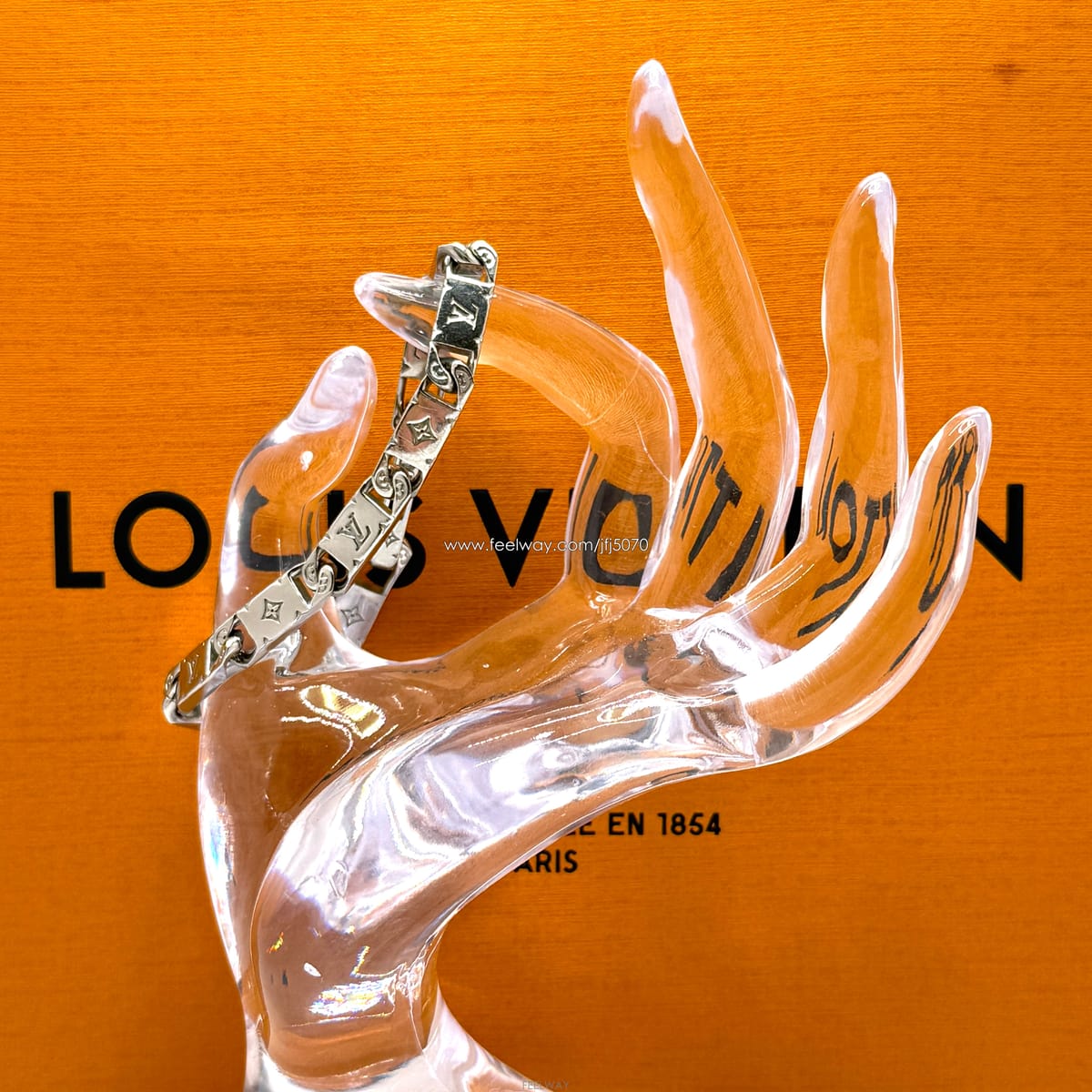 Louis Vuitton ���̺��� ������̺��� ����