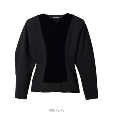 Jacquemus �δ��� JACQUEMUS ��ũ���� ���� �����δ��� JACQUEMUS ��ũ���� ���� ����