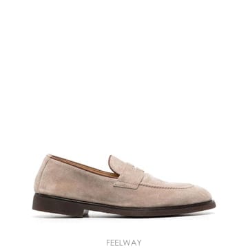 Brunello Cucinelli ���Ϲ�� ���ڷ� ��ġ�ڸ� �۾��� ���� ���۴��Ϲ�� ���ڷ� ��ġ�ڸ� �۾��� ���� ����