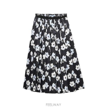 PRADA ���Ϲ�� ����� �ø��� ���ø� ��ĿƮ���Ϲ�� ����� �ø��� ���ø� ��ĿƮ