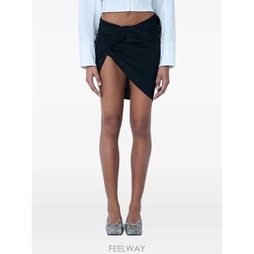 Jacquemus ���Ϲ�� ��ũ���� �巹���� ��ĿƮ���Ϲ�� ��ũ���� �巹���� ��ĿƮ