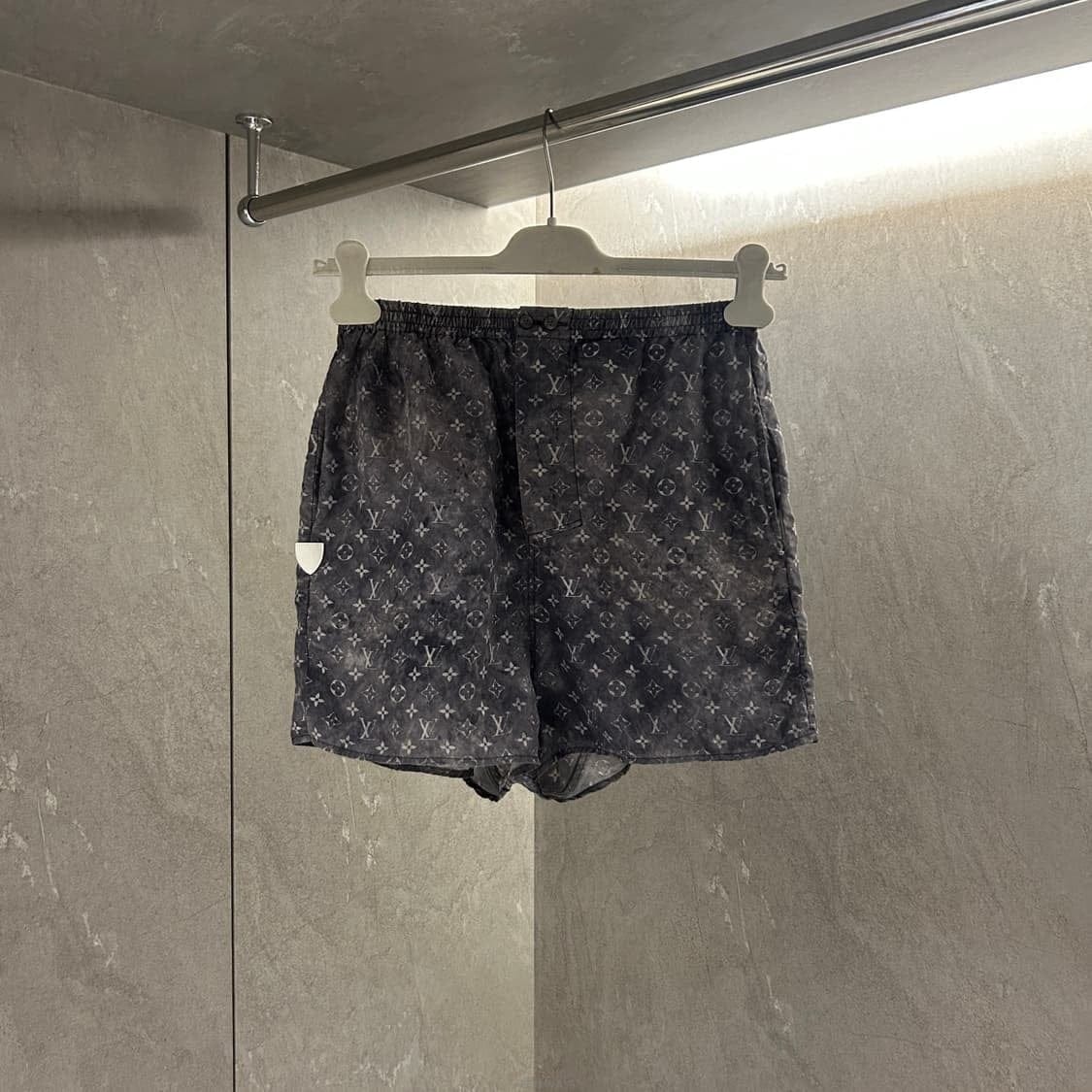 Louis Vuitton ���̺��� ���׷� ���õ� ��ũ �������̺��� ���׷� ���õ� ��ũ ����