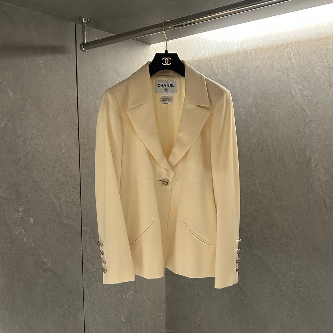CHANEL ���� CC ��Ż ��ư �������� ���ϻ��� CC ��Ż ��ư �������� ����