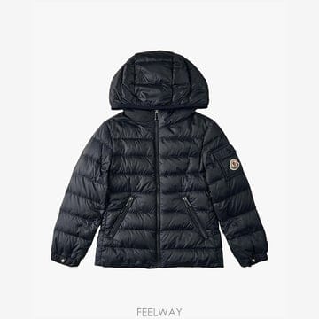Moncler 26SS ��Ŭ���� Ű�� GLES �ĵ� �е� - ���� L1 954 1A00031 597YF 77826SS ��Ŭ���� Ű�� GLES �ĵ� �е� - ���� L1 954 1A0003