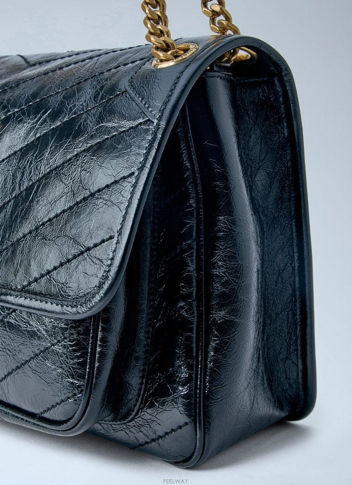 Saint Laurent ���ζ� YSL BO MNG ��Ű M 6331840EN07 2877 B0442364483���ζ� YSL BO MNG ��Ű M 6331840EN07 2877 B0442364483