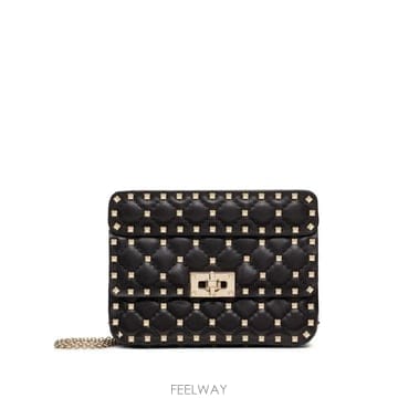 Valentino 26FW �߷�Ƽ�� Spike ���� �� WB0123NAP0NO TP57037415226FW �߷�Ƽ�� Spike ���� �� WB0123NAP0NO TP570374152