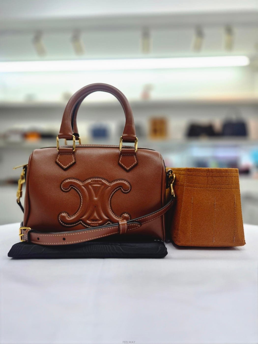 CELINE ������ ���� Ʈ������ ź ���� �����Ϲ� 113773DU3 04LU������ ���� Ʈ������ ź ���� �����Ϲ� 113773DU3 04LU