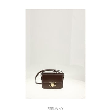 CELINE �ؿ� ���¸���� AW26 ������ ���� ƾ Ʈ������ 188423BF4_18CH�ؿ� ���¸���� AW26 ������ ���� ƾ Ʈ������ 188423BF4