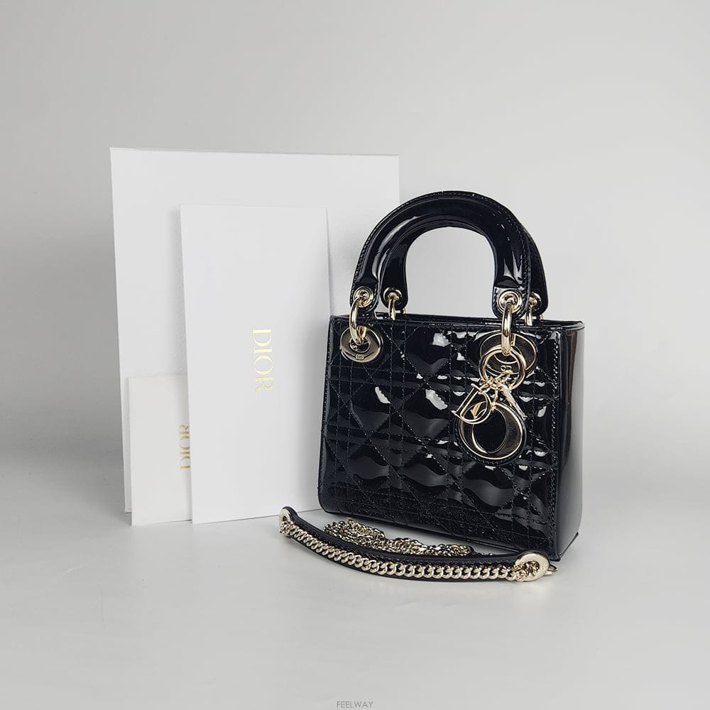 DIOR ��� ���� ���̴�Ʈ ���̵� �̴� ��Ʈ�� ũ�ν��� M0505OWCB��� ���� ���̴�Ʈ ���̵� �̴� ��Ʈ�� ũ�ν��� M0505OW
