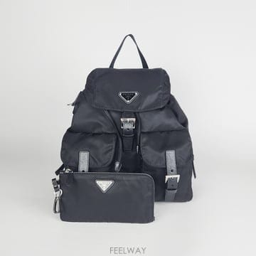 프라다 블랙 리나일론 투포켓 미듐 백팩 1BZ811