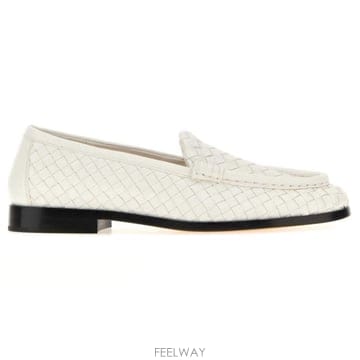 Bottega Veneta 26 FW ���װ� ����Ÿ �Ƿ�ġ�� ���� 9117 867815V2ED026 FW ���װ� ����Ÿ �Ƿ�ġ�� ���� 9117 867815V2ED0