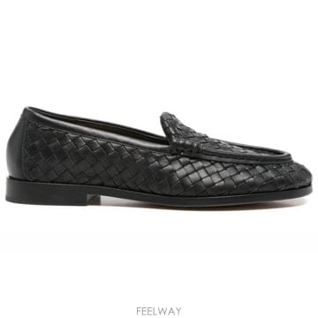 Bottega Veneta 26 FW ���װ� ����Ÿ �Ƿ�ġ�� ���� ���� 1000 867815V2ED026 FW ���װ� ����Ÿ �Ƿ�ġ�� ���� ���� 1000 867815V2ED