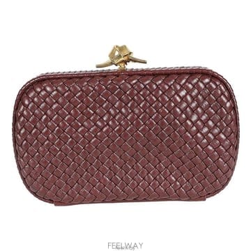 Bottega Veneta 26 FW ���װ� ����Ÿ ����Ʈ ��Ʈ Ŭ��ġ�� 6149 866062V2EZ026 FW ���װ� ����Ÿ ����Ʈ ��Ʈ Ŭ��ġ�� 6149 866062V2