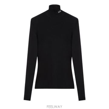 Loewe 26 FW �ο��� �ΰ� ������ ���̳� ���ڽ� ���� ���� ž ����26 FW �ο��� �ΰ� ������ ���̳� ���ڽ� ���� ���� ž 