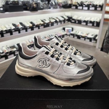 CHANEL [����] ��ǰ/�ι躸��/����/���� ����Ŀ��/�к긯 ����ȭ �ýǹ� ���� ����Ʈ[����] ��ǰ/�ι躸��/����/���� ����Ŀ��/�к긯 ����ȭ 