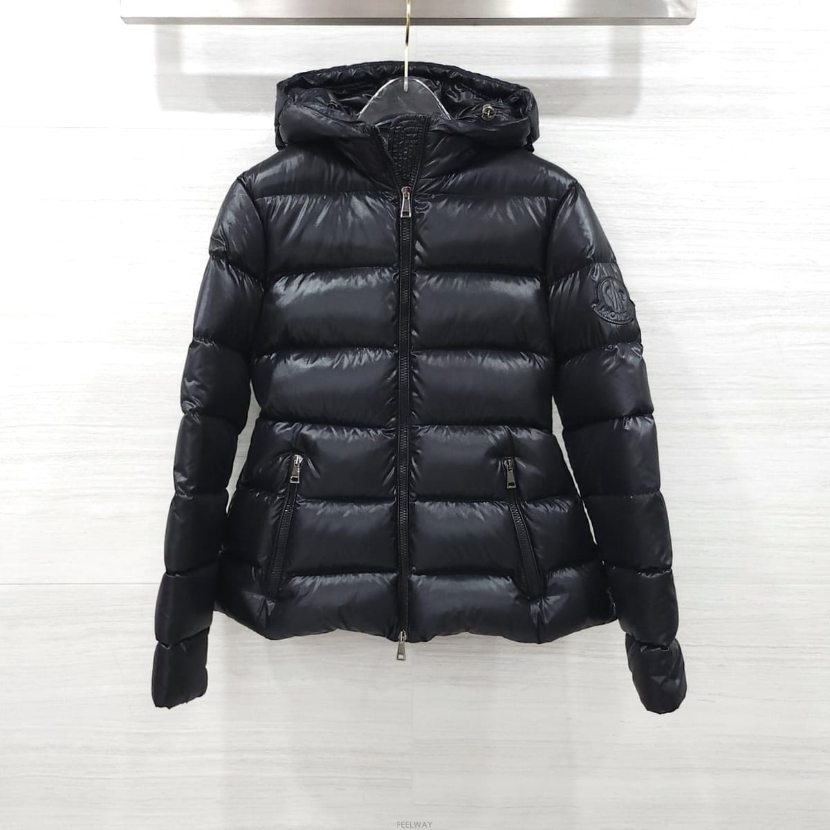 Moncler [������] 1 / ��Ŭ���� �ΰ� ���� �ĵ� �ٿ� �е� ����[������] 1 / ��Ŭ���� �ΰ� ���� �ĵ� �ٿ� �е� ����