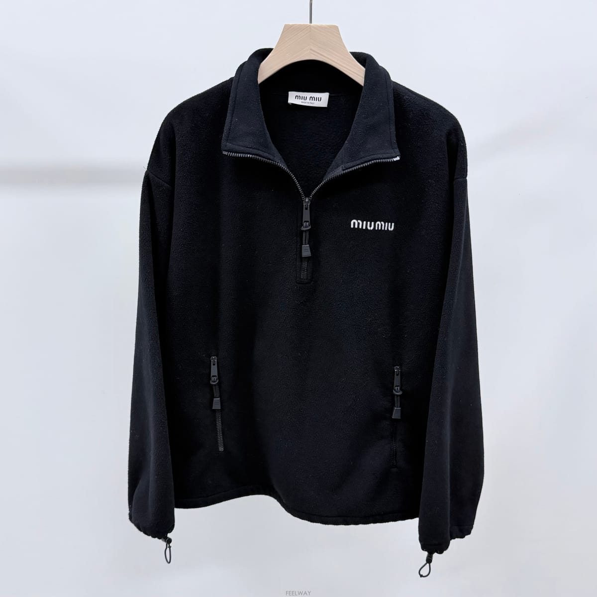 Miu Miu [S+��/������S] �̿�̿� �ΰ� �ø��� ���� ������ ����[S+��/������S] �̿�̿� �ΰ� �ø��� ���� ������ ����