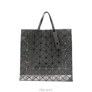 Issey Miyake 26FW �ٿ��ٿ� ��Ʈ�� BB68AG682 14 CHARCOAL GRAY26FW �ٿ��ٿ� ��Ʈ�� BB68AG682 14 CHARCOAL GRAY