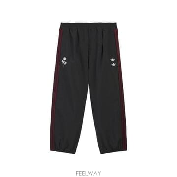 Adidas 26FW �Ƶ�ٽ� ��Ʈ����Ʈ ���� KZ3118 BLACK26FW �Ƶ�ٽ� ��Ʈ����Ʈ ���� KZ3118 BLACK