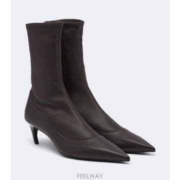 Khaite 26 FW ī��Ʈ Valerie ���� �̵� ī�� ���� TP58198832526 FW ī��Ʈ Valerie ���� �̵� ī�� ���� TP581988325