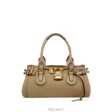 Chloe 26 FW ���ο� �е��� �����̵� ���� �� CH26AS802S77 TP45542338226 FW ���ο� �е��� �����̵� ���� �� CH26AS802S77 TP45