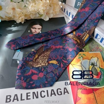 Balenciaga BALENCIAGA �߷��þư� ��ũ ���� õ�տ��� �÷η� ��Ÿ�� 9.7cm A+��� E2202BALENCIAGA �߷��þư� ��ũ ���� õ�տ��� �÷η� ��Ÿ��