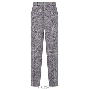 Maison Margiela �������������� �층�� �� ������������������ �층�� �� ����
