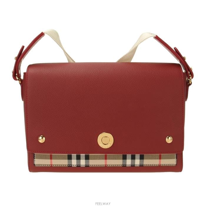 Burberry ��Ʈ �� / 8116357 1��Ʈ �� / 8116357 1