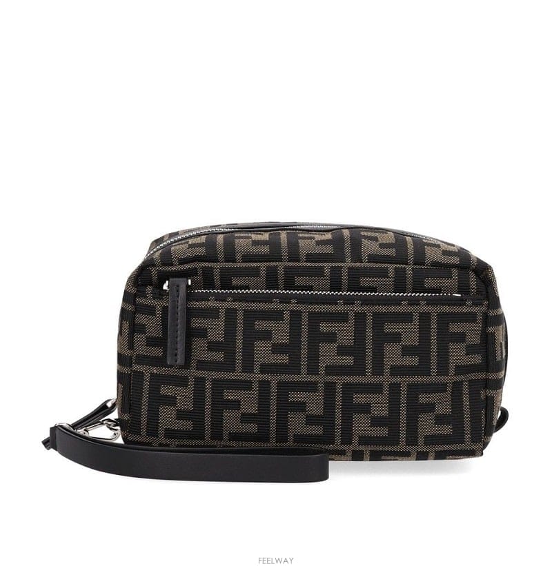 FENDI [�񿣺��ǰ��] FENDI ��� �������� ���� ���� ���� ���Ϸ�Ʈ�� ���̽� Ŭ��ġ��[�񿣺��ǰ��] FENDI ��� �������� ���� ���� ���� ����