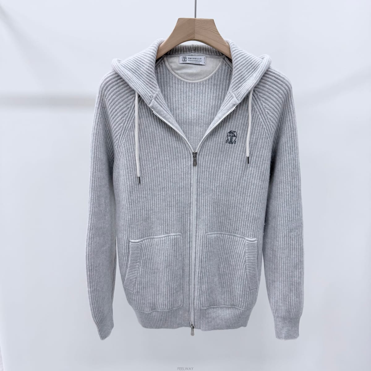 Brunello Cucinelli [S+��/L] ���ڷ� ��ġ�ڸ� ��Ʈ �ĵ����� �׷���[S+��/L] ���ڷ� ��ġ�ڸ� ��Ʈ �ĵ����� �׷���