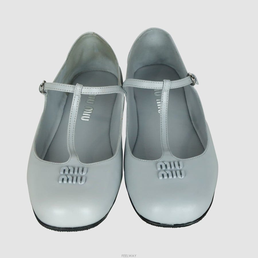 Miu Miu [�Ƹ�����]36�̿�̿� �ΰ� �߷����� �÷� ����5F136E[�Ƹ�����]36�̿�̿� �ΰ� �߷����� �÷� ����5F136E