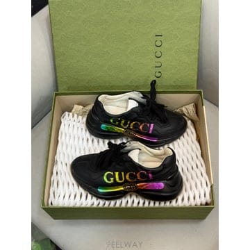 GUCCI ���� ������ ���κ��� ����Ŀ�� 35.5���� ������ ���κ��� ����Ŀ�� 35.5