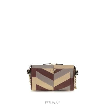 Valentino 26FW �߷�Ƽ�� ����ٴ� ����� 9W0B0S99JEL 1M7 MULTICOLOUR26FW �߷�Ƽ�� ����ٴ� ����� 9W0B0S99JEL 1M7 MULTICOL