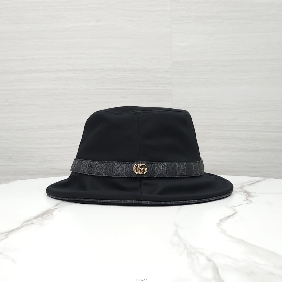 GUCCI [������] (����ǰ)���� ���� G ��ư �䵵�� ��Ŷ�� M 833057[������] (����ǰ)���� ���� G ��ư �䵵�� ��Ŷ�� M 8330