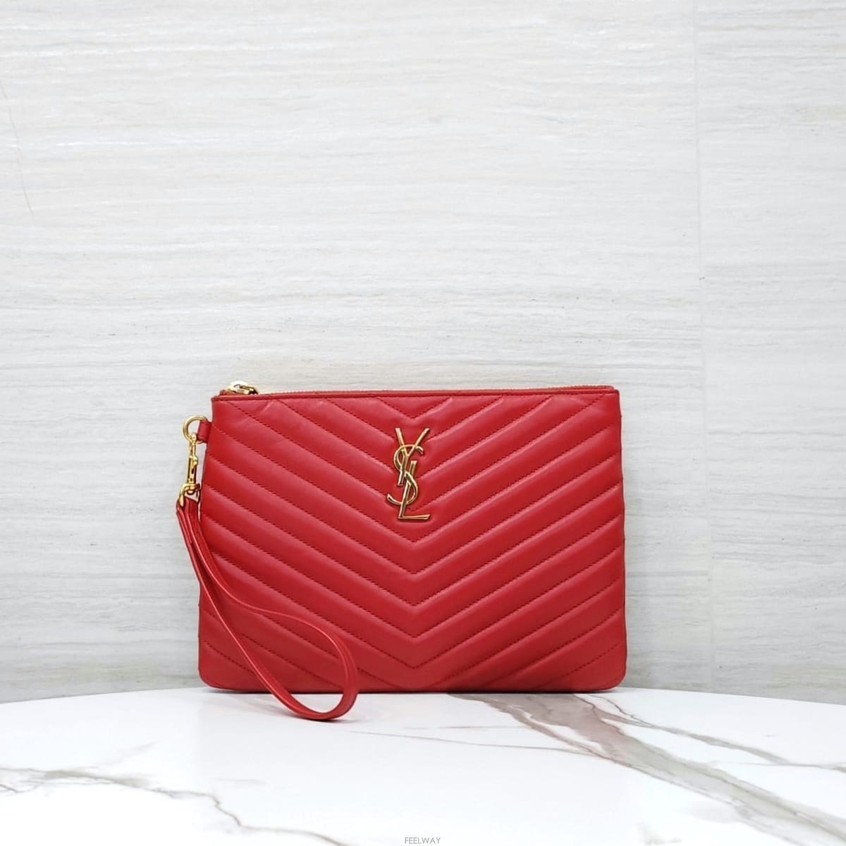 Saint Laurent [������] ���ζ� ī���� ��Ʋ�� A5 Ŭ��ġ ���� 379039[������] ���ζ� ī���� ��Ʋ�� A5 Ŭ��ġ ���� 37903