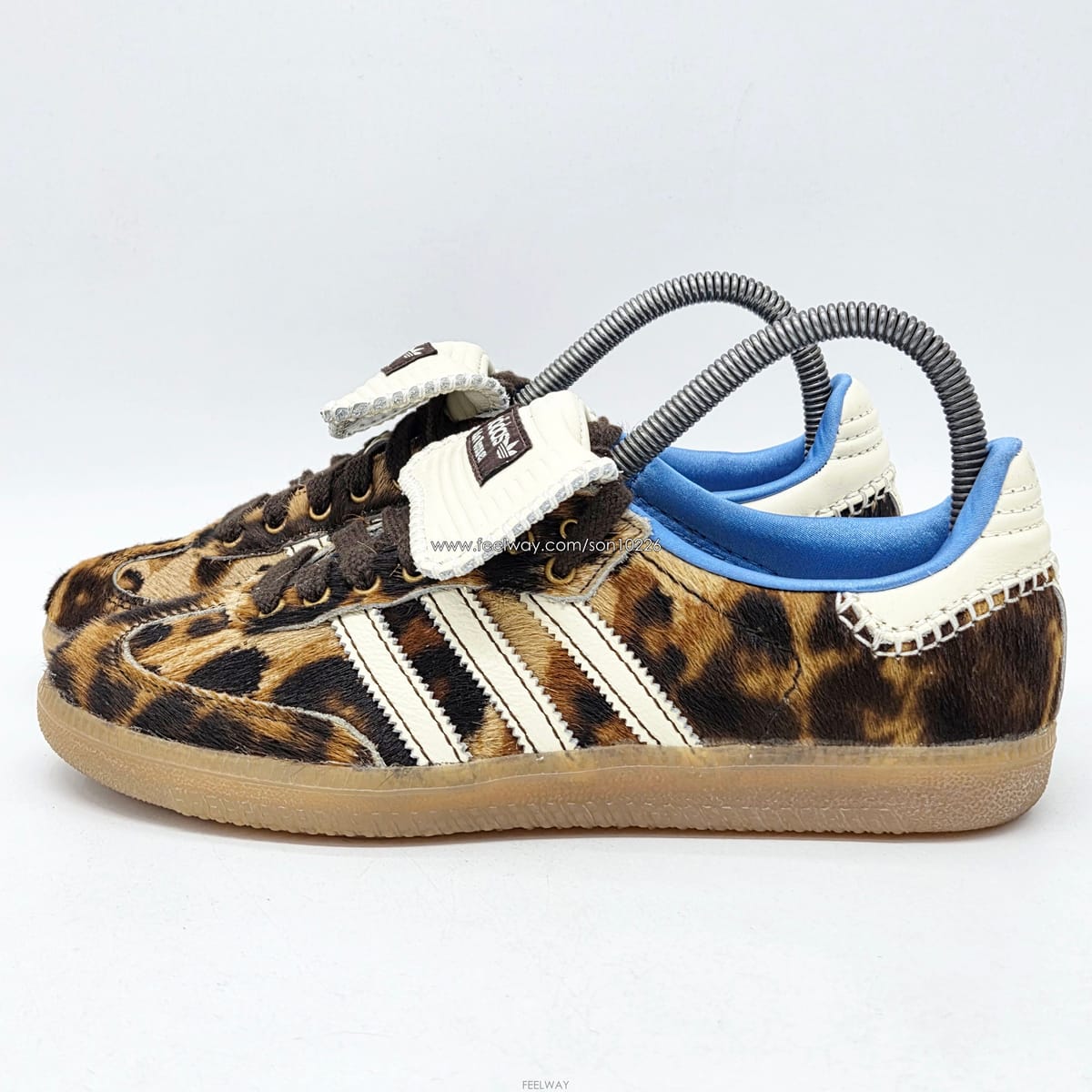 Adidas �Ƶ�ٽ� x ���Ͻ� ���� ���� ���� ��� ��ũ ���� ũ�� ȭ��Ʈ (245)�Ƶ�ٽ� x ���Ͻ� ���� ���� ���� ��� ��ũ ���� ũ��
