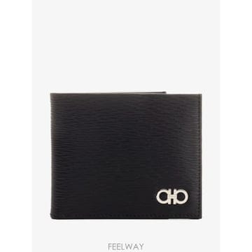 Ferragamo ���Ϲ�� ��󰡸� ��ġ�� ��� ���� �������Ϲ�� ��󰡸� ��ġ�� ��� ���� ����