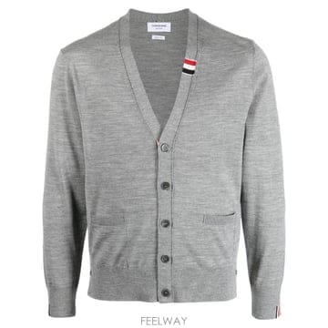 Thom Browne ���Ϲ�� ����� ��ư �� ����Ǵ��Ϲ�� ����� ��ư �� �����