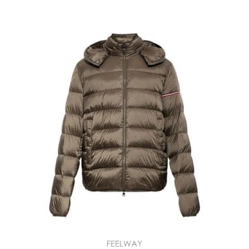 Moncler 26FW ��Ŭ���� �е� 599Q0 1A001 41 827 GREEN26FW ��Ŭ���� �е� 599Q0 1A001 41 827 GREEN