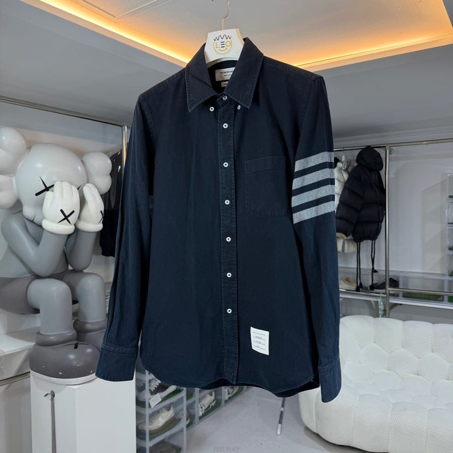 Thom Browne ����� �缱 ���� �ö��� ���� ��������� �缱 ���� �ö��� ���� ����